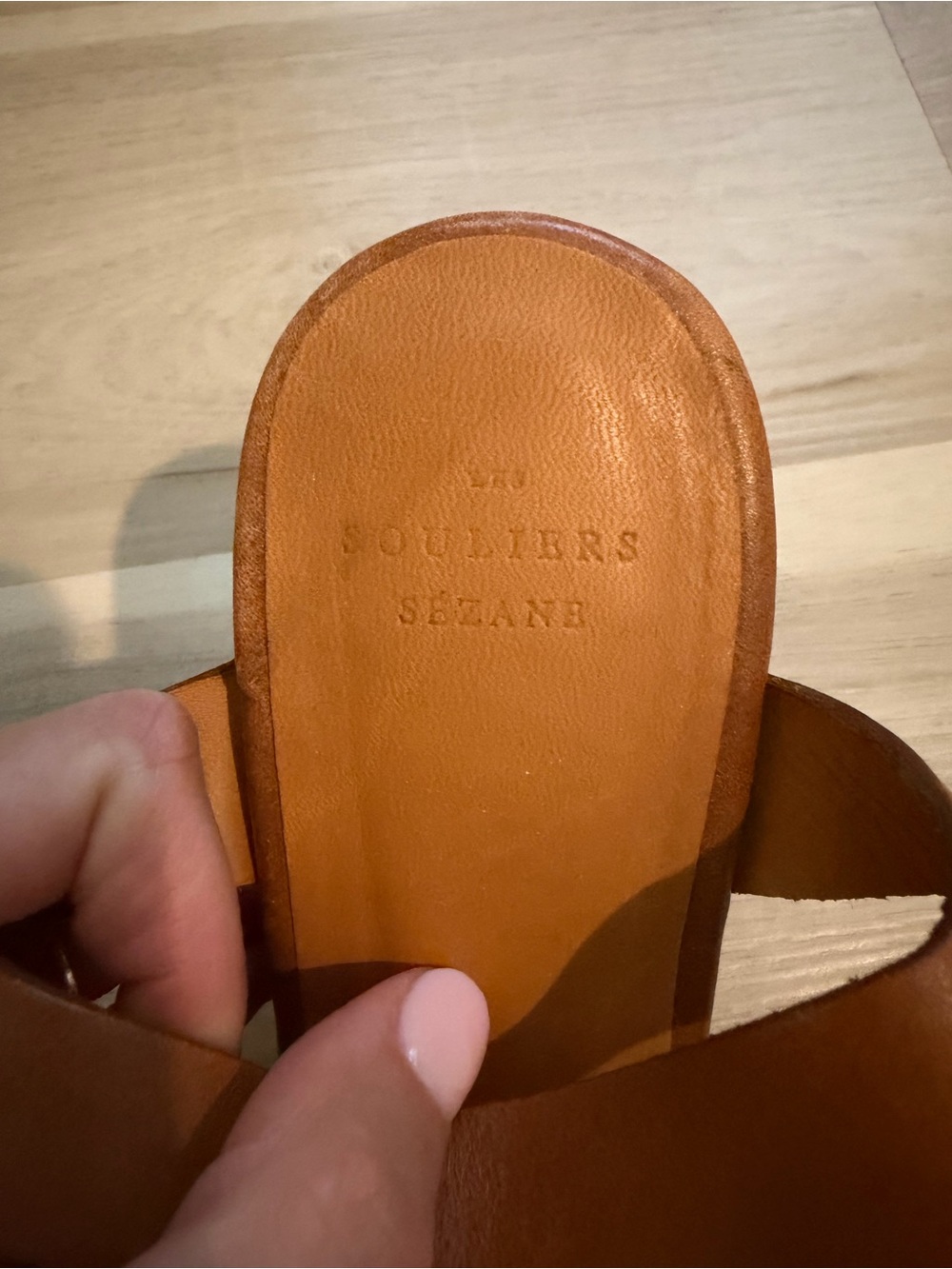 Sézane Isabelle Camel Leather Clogs - Picture 6 of 7